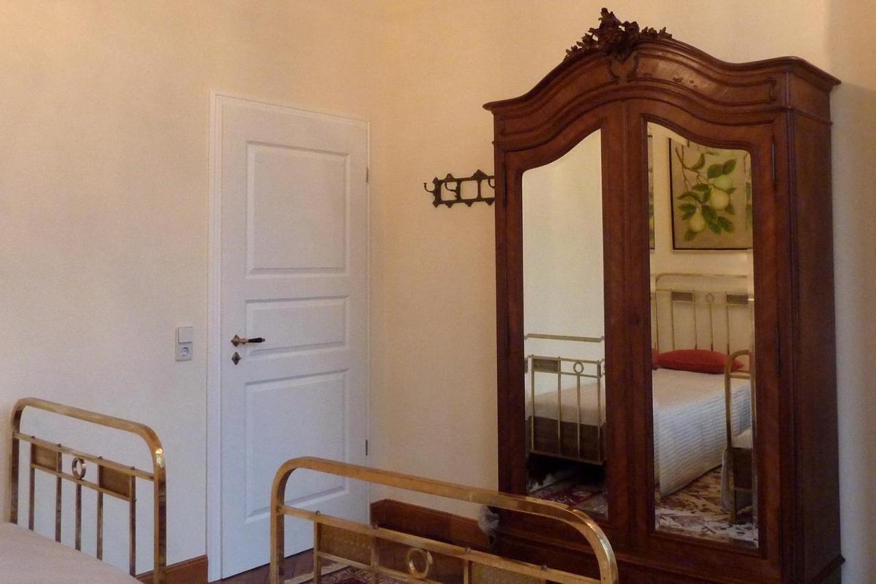 Ferienwohnungen Villa Haniel Carl دريسدن المظهر الخارجي الصورة